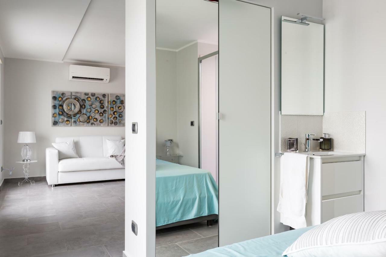 Penthouse 41 In Trastevere With Big Terrace Roma Esterno foto